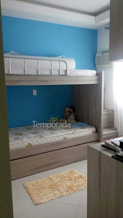 Apartamento para aluguel de temporada em Itapema (Meia Praia)