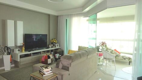 Apartamento 3 quartos Meia Praia Itapema SC