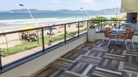 Apartamento frente al mar en Meia Praia - Itapema SC