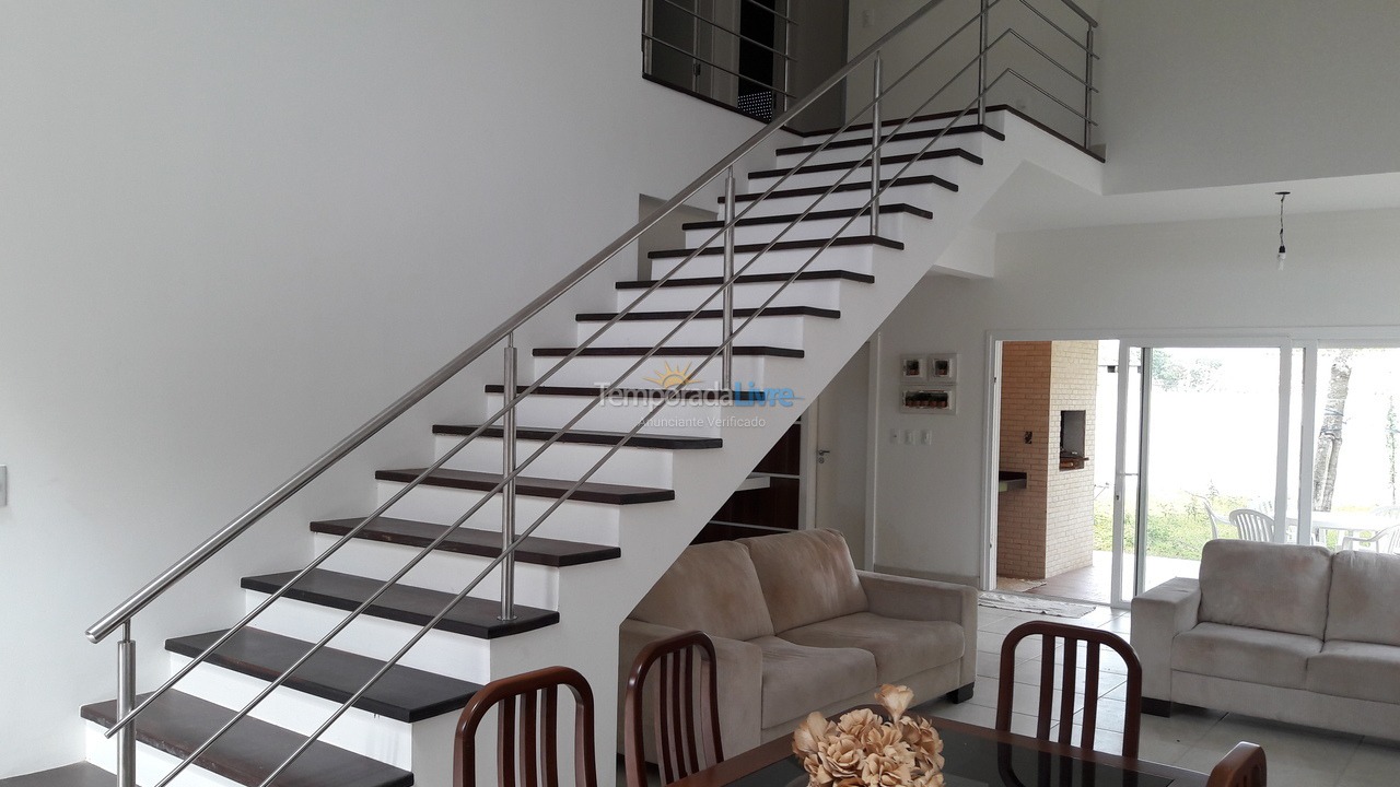 Casa para alquiler de vacaciones em Bombinhas (Mariscal)