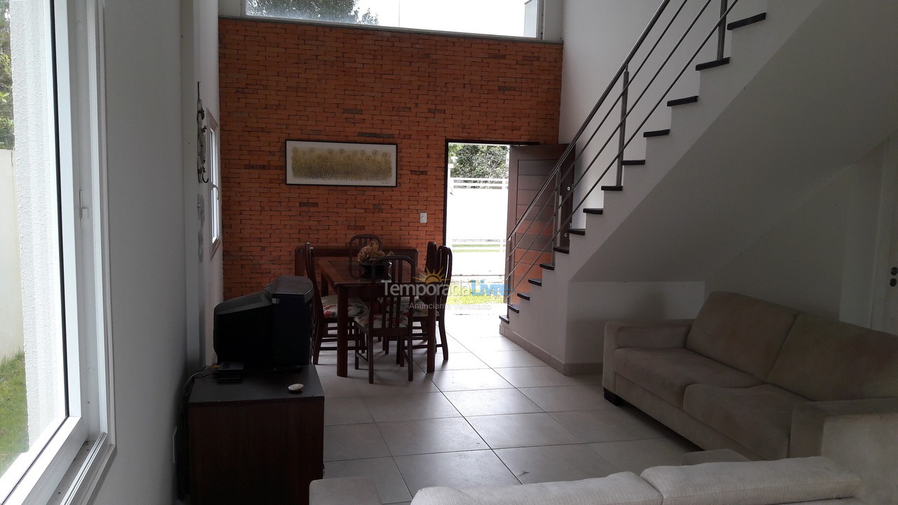 Casa para alquiler de vacaciones em Bombinhas (Mariscal)