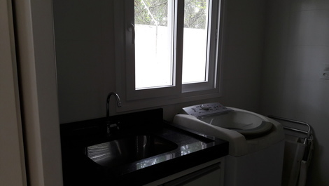 Casa de 4 dormitorios a 180 metros de la playa de Mariscal (Casa Magali)