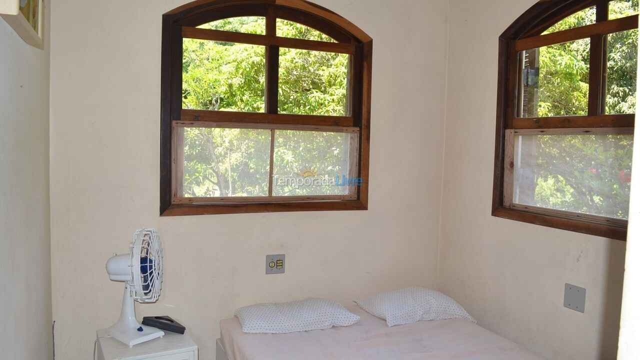 Granja para alquiler de vacaciones em São Sebastião (Praia da Enseada)