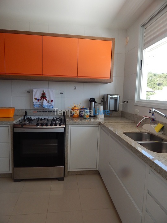 Apartment for vacation rental in Florianópolis (Praia Brava)