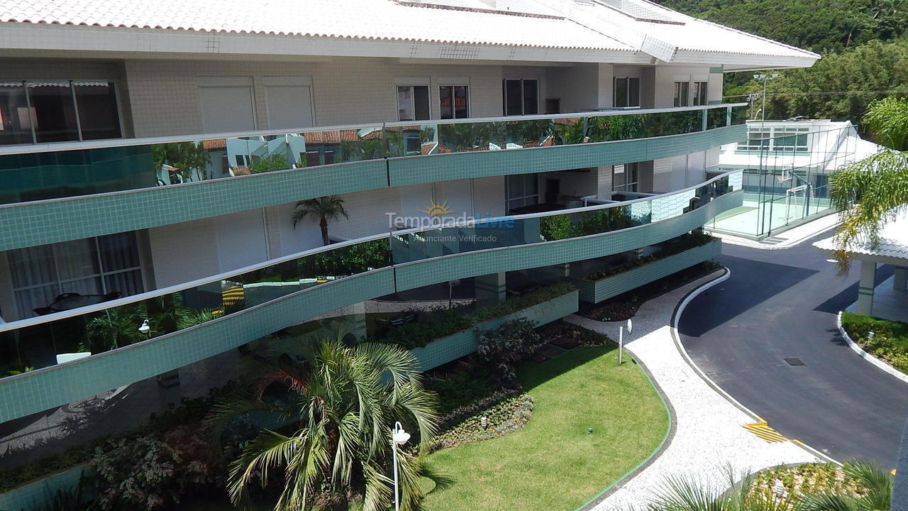 Apartment for vacation rental in Florianópolis (Praia Brava)