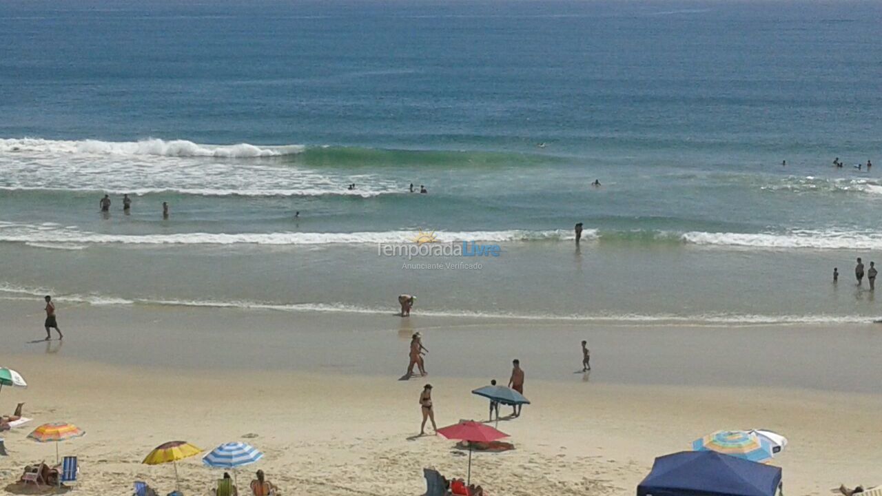 Apartamento para alquiler de vacaciones em Governador Celso Ramos (Praia de Palmas)