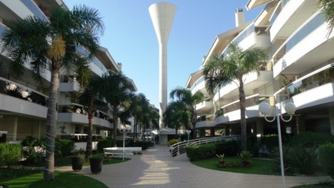 APARTAMENTO EN TRASPASO EN LA ARENA, CONDOMINIO MAGNÍFICA - Florianópolis