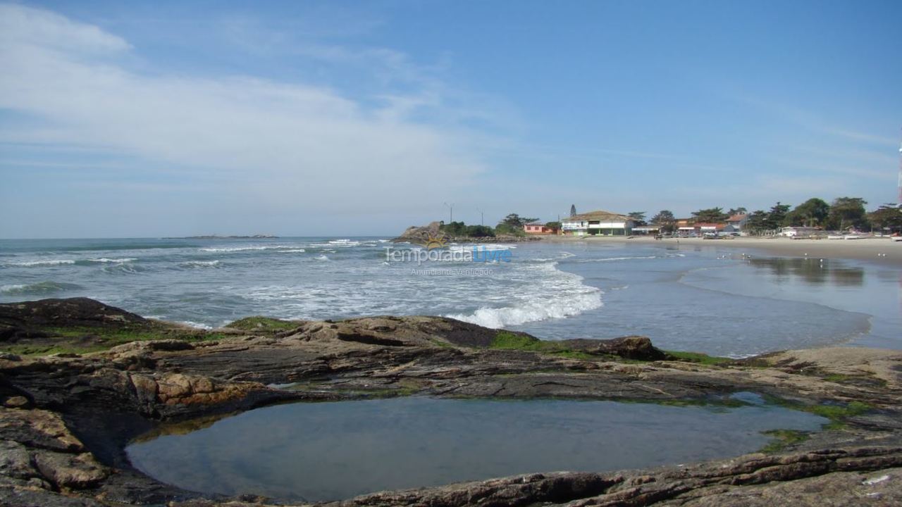 Apartamento para aluguel de temporada em Itapoá (Itapema do Norte)