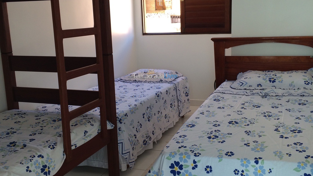 Casa para aluguel de temporada em Barra de São Miguel (São Miguel Alagoas)