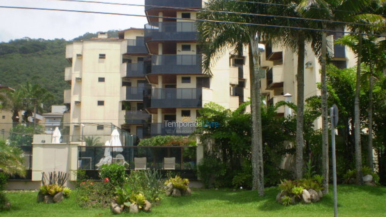 Apartamento para aluguel de temporada em Ubatuba (Praia Grande)