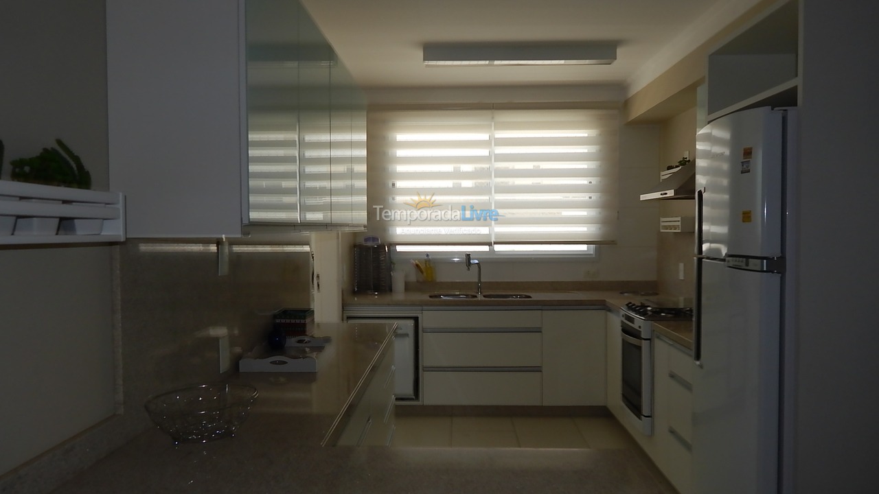 Apartamento para aluguel de temporada em Florianópolis (Cachoeira do Bom Jesus)