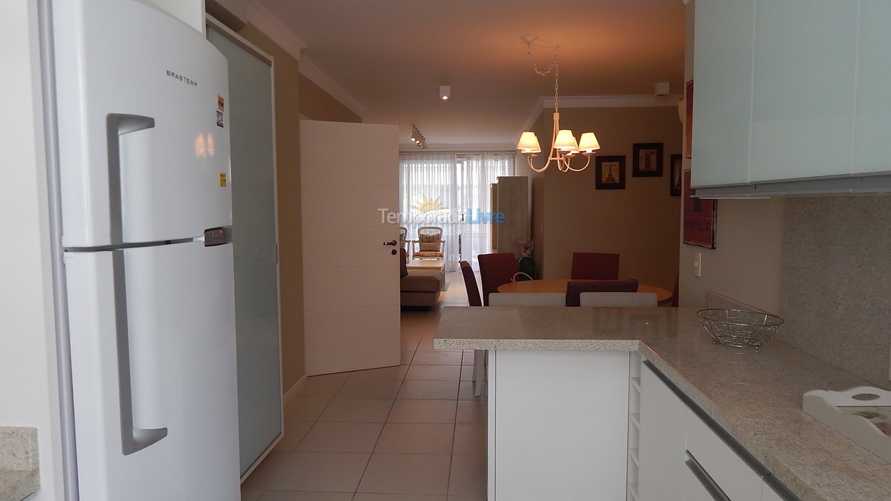 Apartamento para aluguel de temporada em Florianópolis (Cachoeira do Bom Jesus)
