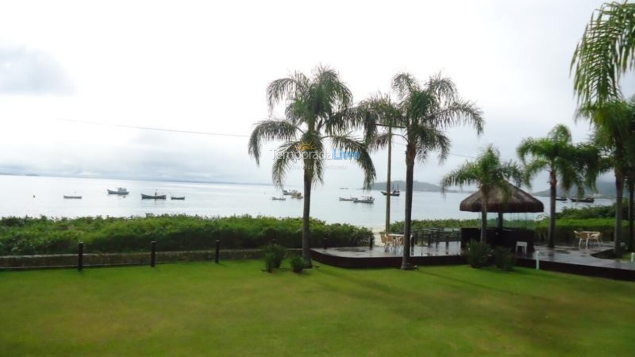 Apartamento para aluguel de temporada em Florianópolis (Cachoeira do Bom Jesus)