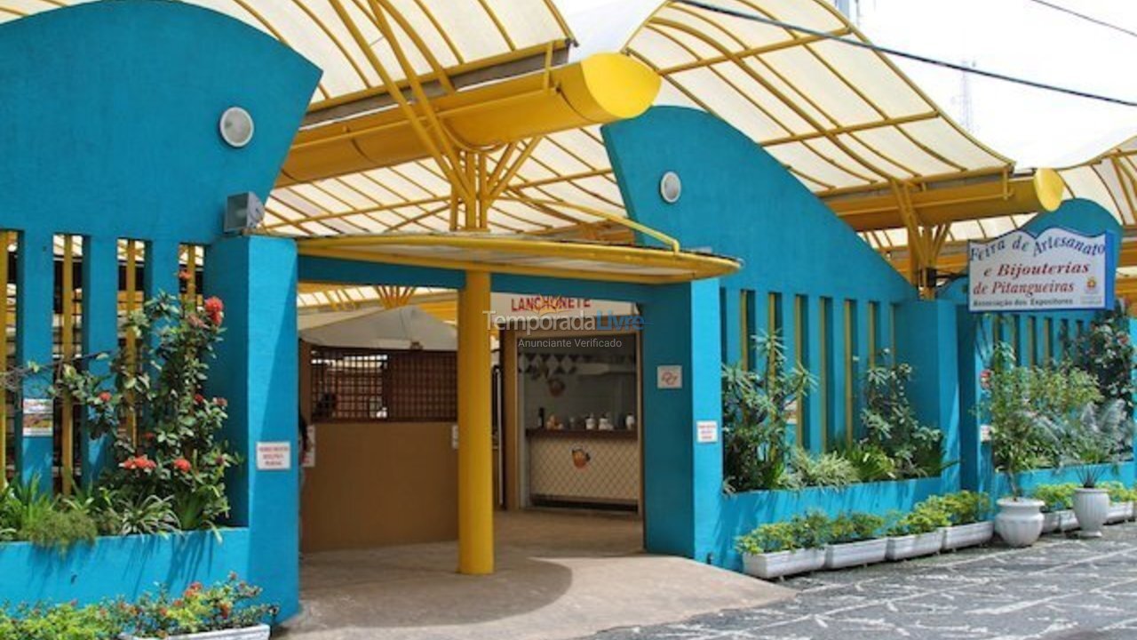 Apartamento para aluguel de temporada em Guarujá (Pitangueiras)