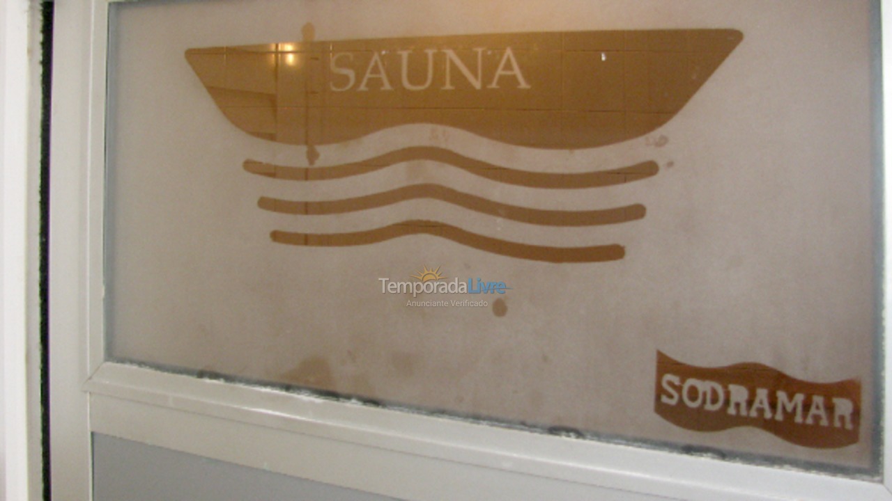 Apartamento para aluguel de temporada em Guarujá (Pitangueiras)