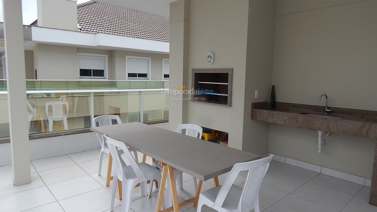 Casa para aluguel de temporada em Florianopolis (Praia dos Ingleses)