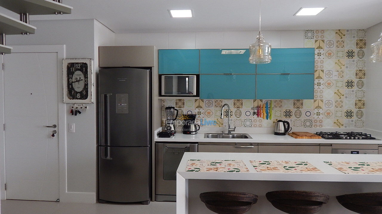 Casa para aluguel de temporada em Florianopolis (Praia dos Ingleses)