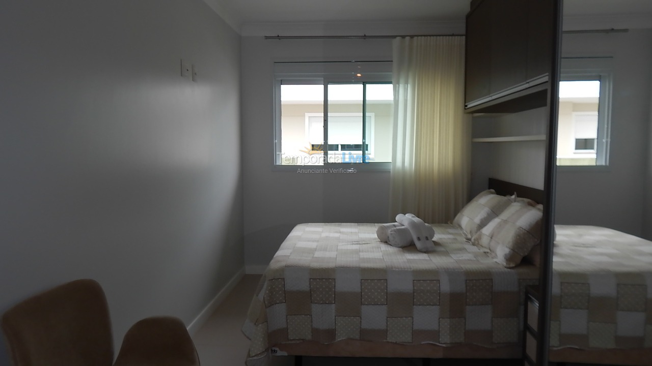 Casa para aluguel de temporada em Florianopolis (Praia dos Ingleses)