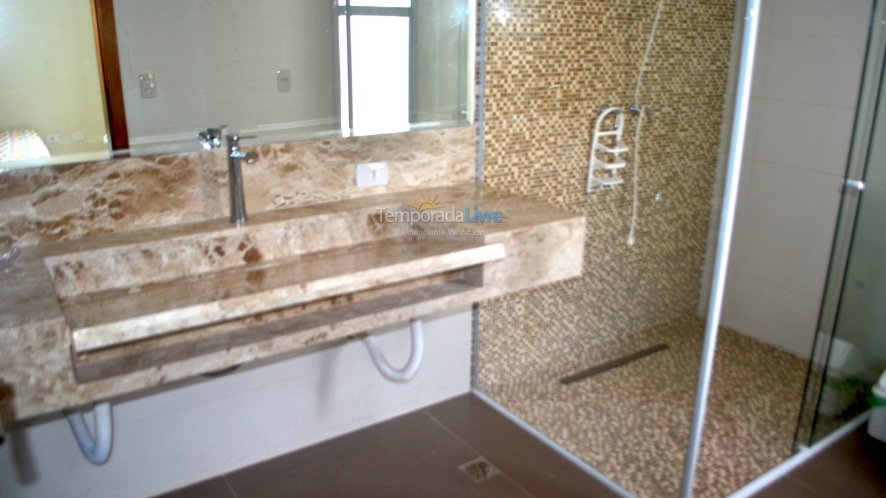 Casa para aluguel de temporada em São Sebastião (Juquehy)