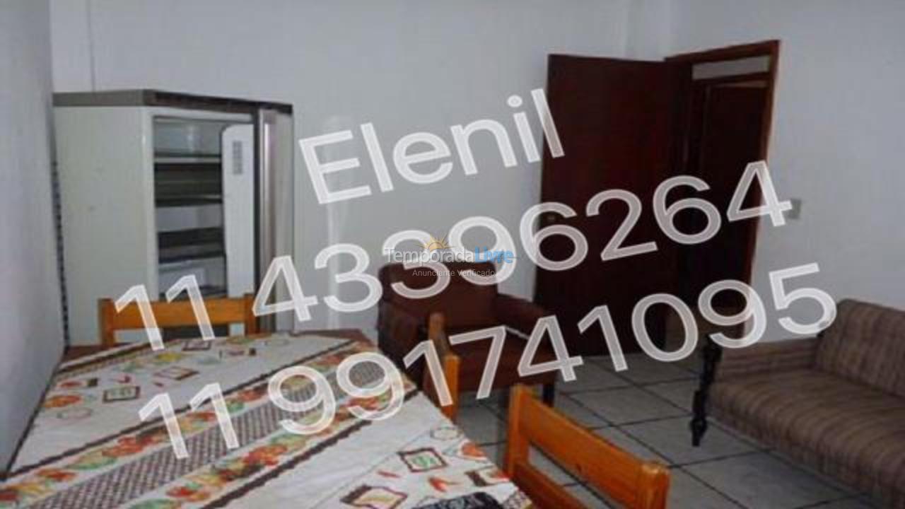 Casa para aluguel de temporada em Praia Grande (Praia do Caiçara)