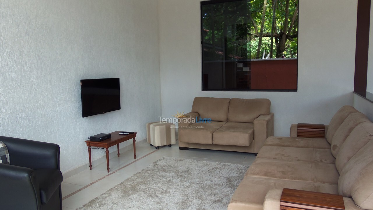 Casa para aluguel de temporada em São Sebastião (Praia da Baleia)