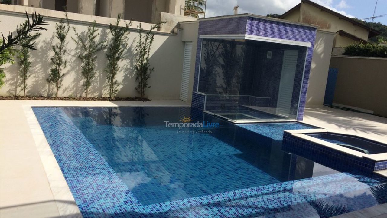 House for vacation rental in Guarujá (Praia do Pernambuco)