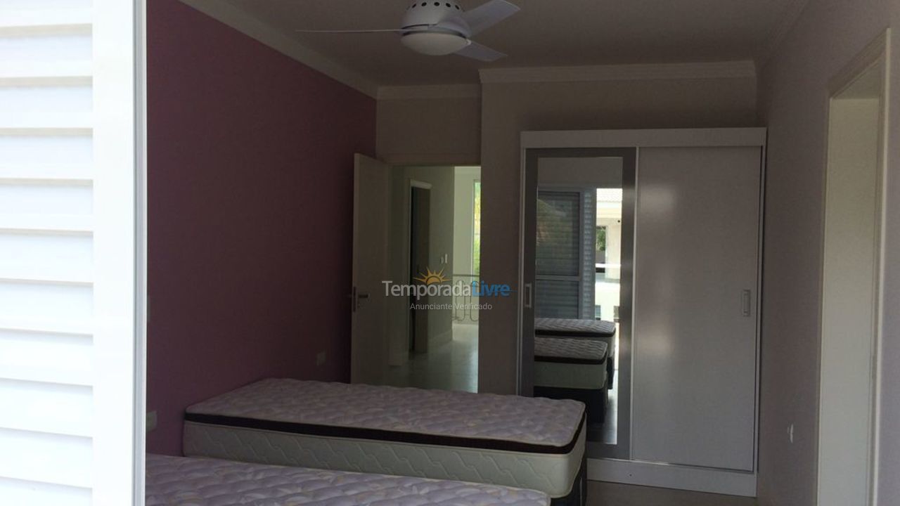 House for vacation rental in Guarujá (Praia do Pernambuco)