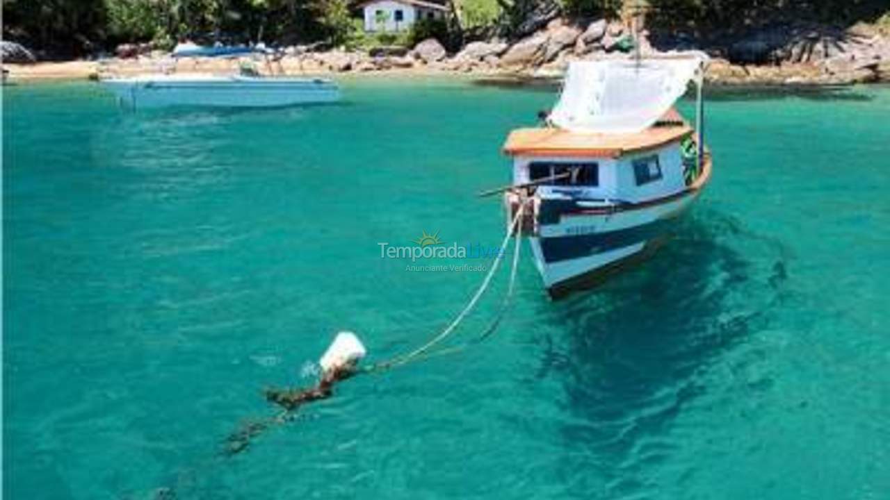 Casa para alquiler de vacaciones em Ilhabela (Praia do Curral Grande)