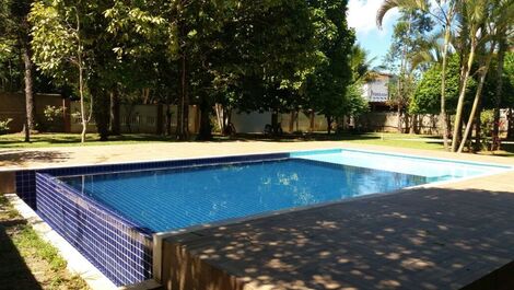 Linda Casa com 4 quartos, Piscina e Churrasqueira em Ubatuba