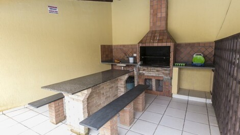 Excellent apartments for season 100 meters from the beach Maranduba