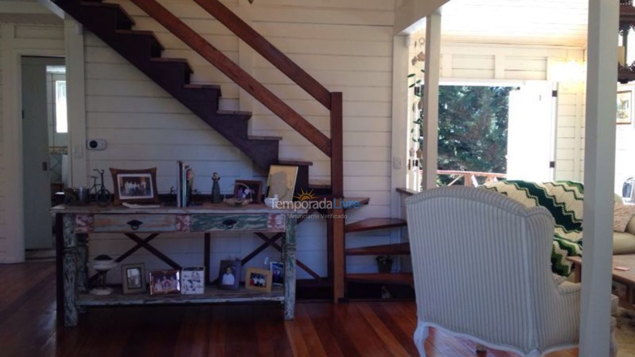 Casa para aluguel de temporada em Gramado (Floresta)