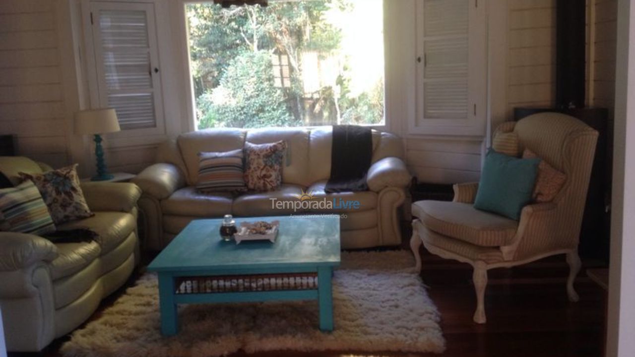 Casa para aluguel de temporada em Gramado (Floresta)