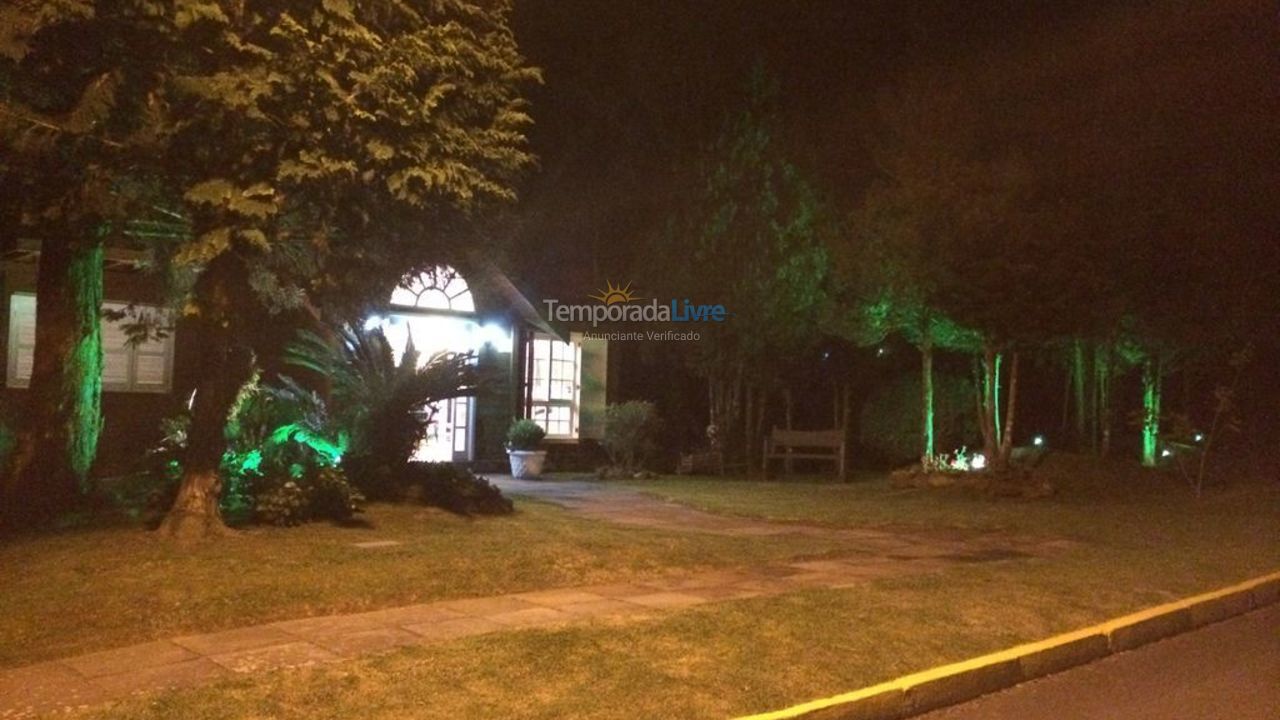 Casa para aluguel de temporada em Gramado (Floresta)