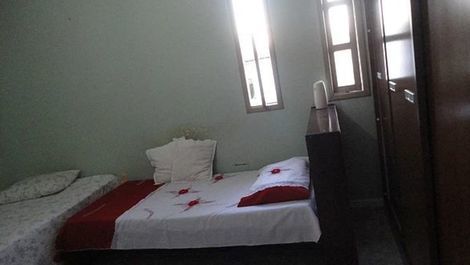 Furnished house for the season in PRAIA DE ARUANÃ in.