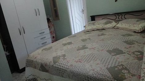 Furnished house for the season in PRAIA DE ARUANÃ in.