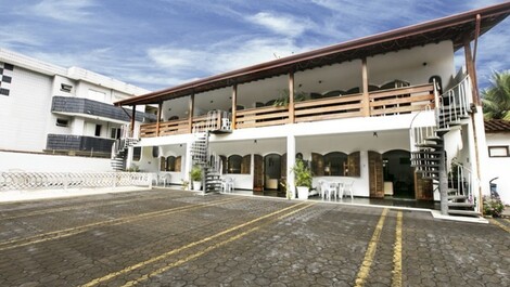 Apartamentos de alquiler por temporada en Maranduba Beach en Ubatuba