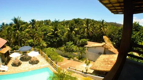 Linda Piscina e Vista para o mar