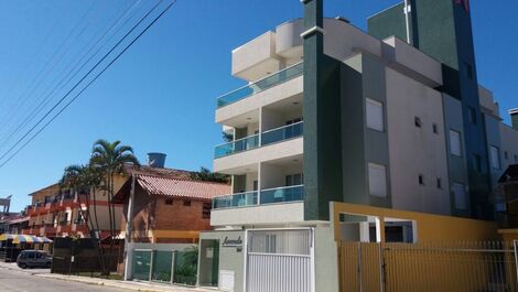 Cobertura no centro de Bombinhas