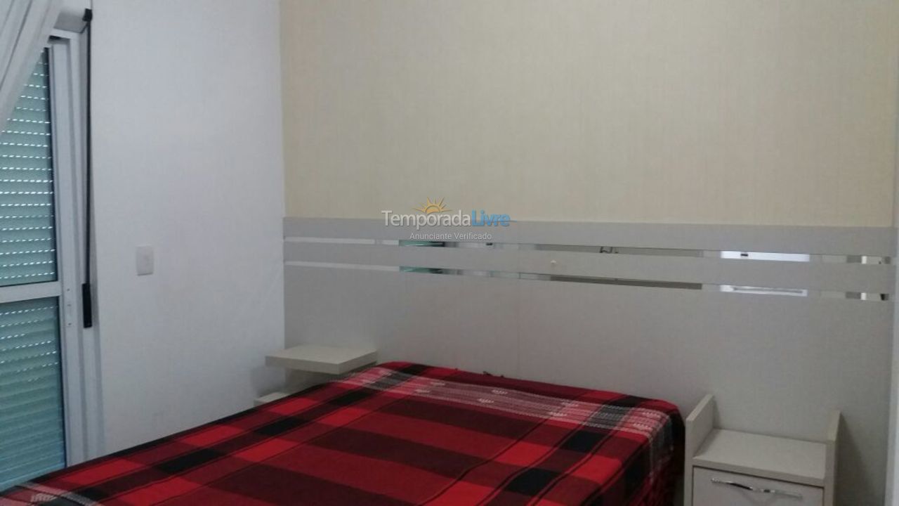 Apartamento para aluguel de temporada em Bombinhas (Praia de Bombinhas)