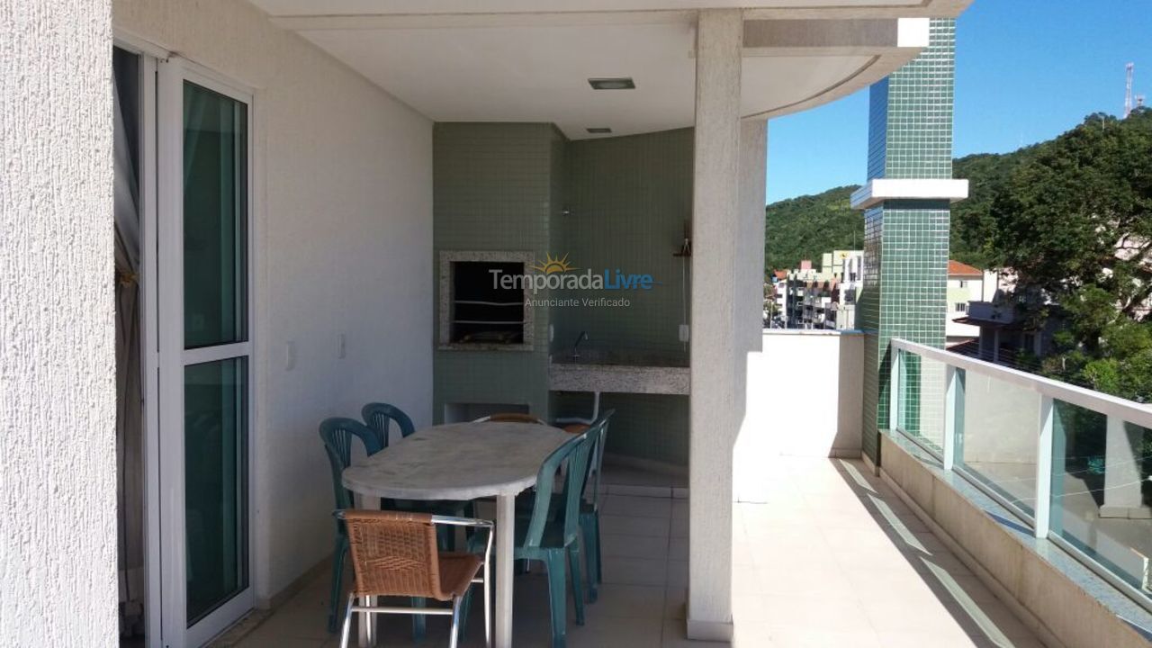 Apartamento para aluguel de temporada em Bombinhas (Praia de Bombinhas)