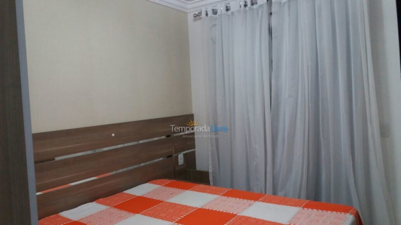 Apartamento para aluguel de temporada em Bombinhas (Praia de Bombinhas)