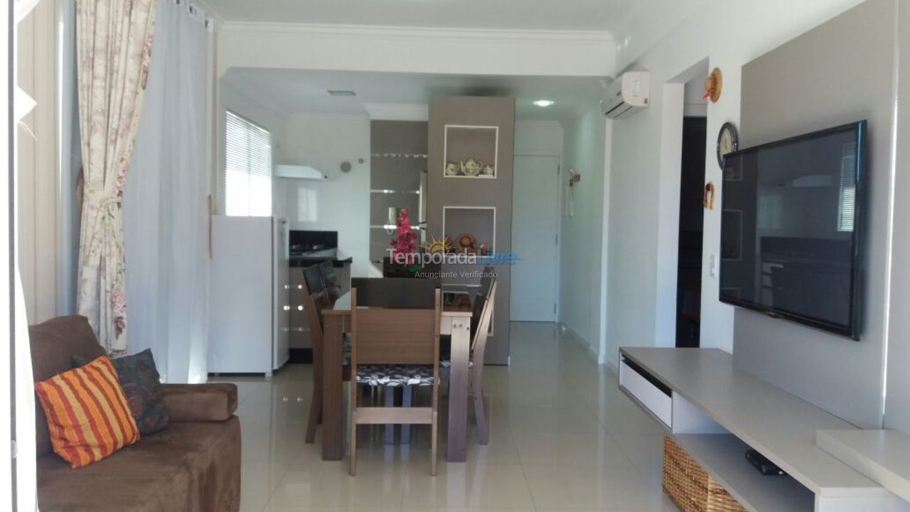 Apartamento para aluguel de temporada em Bombinhas (Praia de Bombinhas)