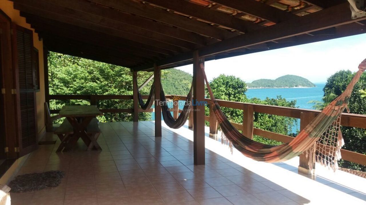 House for vacation rental in Ubatuba (Praia da Almada)