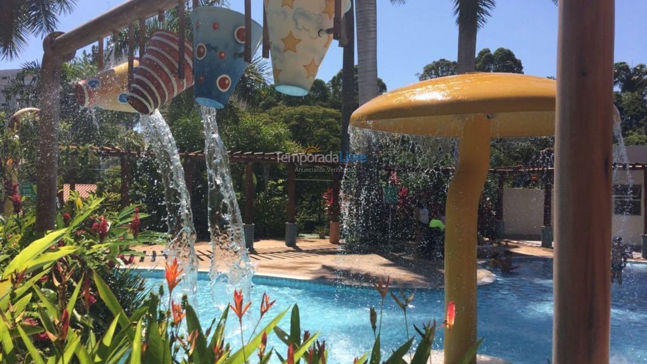 Apartamento para alquiler de vacaciones em Caldas Novas (Turista I)