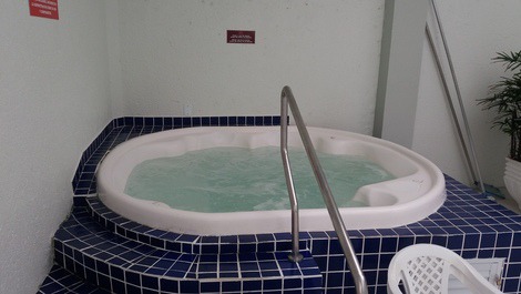 JACUZZI CONDOMINIO