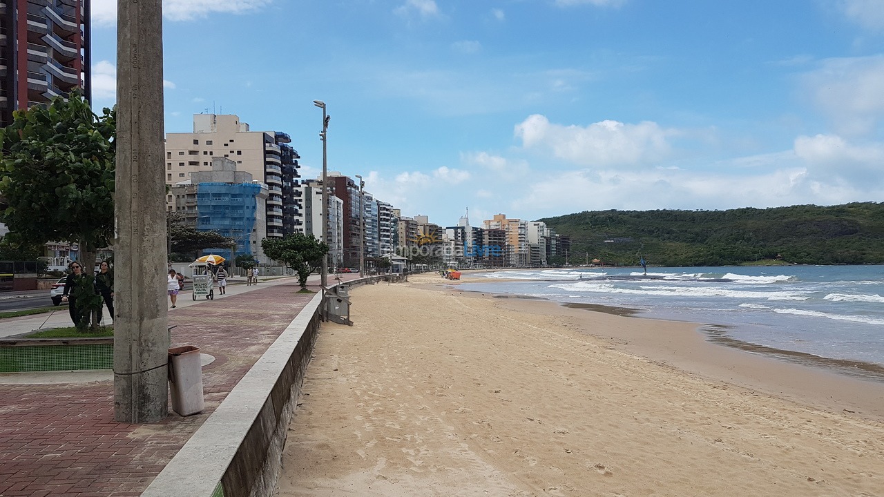 Apartamento para aluguel de temporada em Guarapari (Praia do Morro)