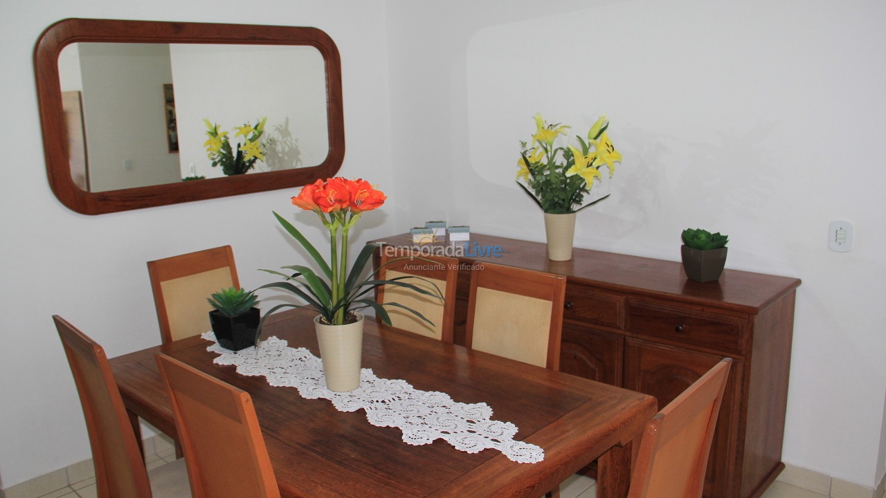 Apartamento para aluguel de temporada em Guarapari (Praia do Morro)