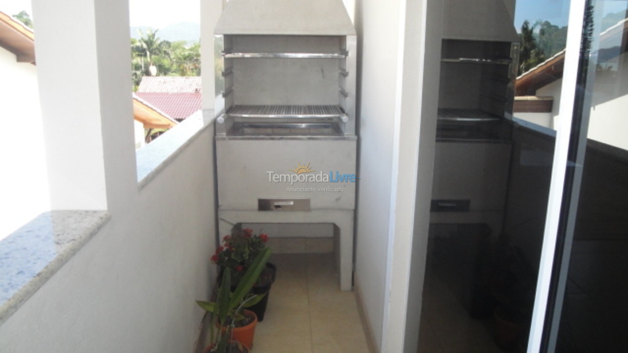 Apartamento para aluguel de temporada em Florianópolis (Ponta das Canas)