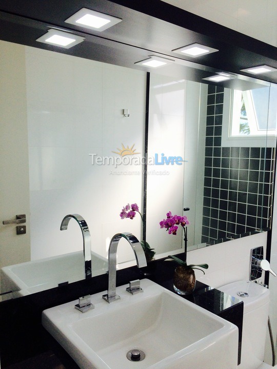 Apartamento para aluguel de temporada em Florianopolis (Jurerê Internacional)