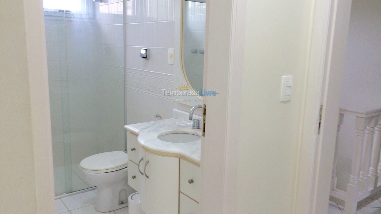 Casa para aluguel de temporada em Florianopolis (Jurerê Internacional)
